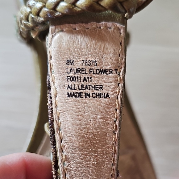Frye Laurel Flower Women's Sandals - Picture 9 of 9
